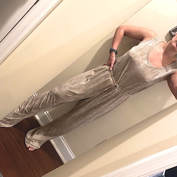 Calvin Klein Reptile Print Jumpsuit Size 10 - Picture 2 of 10